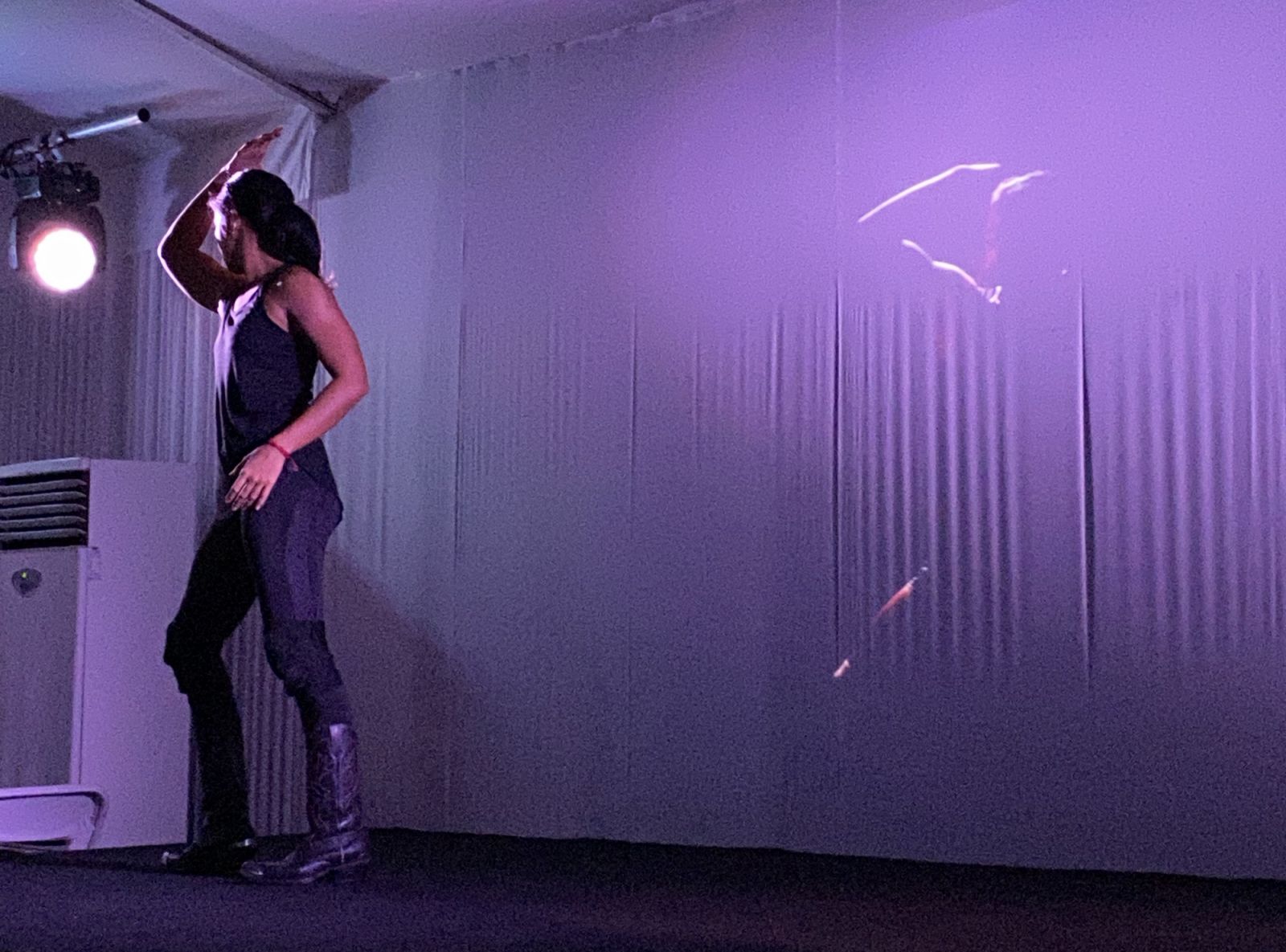 Eisa Jocson performing "How You Like My Cut" by Peaches.