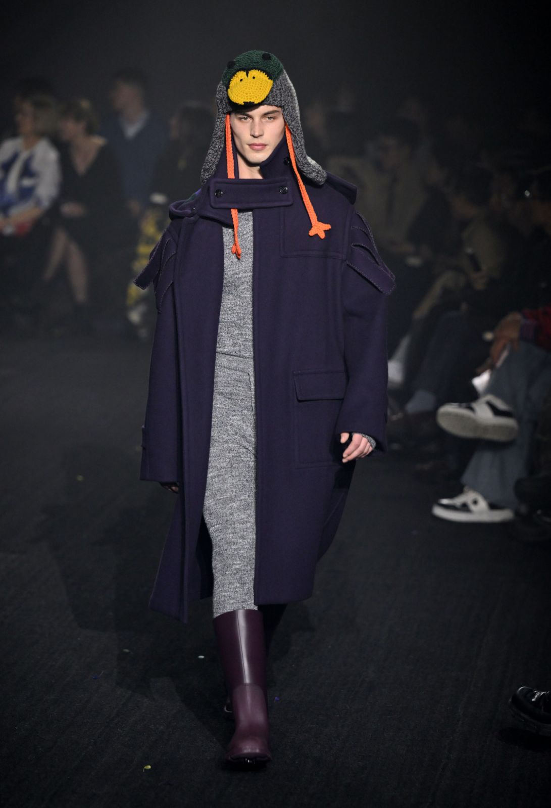 LONDON, ENGLAND - FEBRUARY 20: A model walks the runway at the Burberry show during London Fashion Week February 2023 in Kennington Park on February 20, 2023 in London, England. (Photo by Karwai Tang/WireImage)