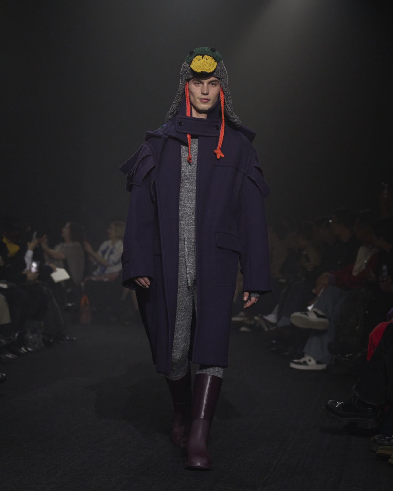 Daniel Lee 入主 Burberry首場大秀。Burberry 2023 秋冬大秀。