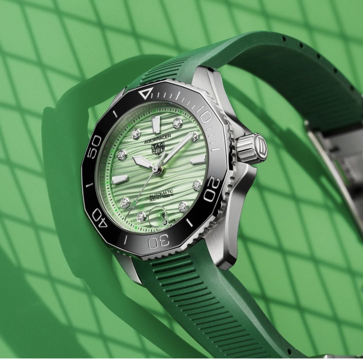 泰格豪雅Aquaracer Professional 300大坂直美限量版腕錶