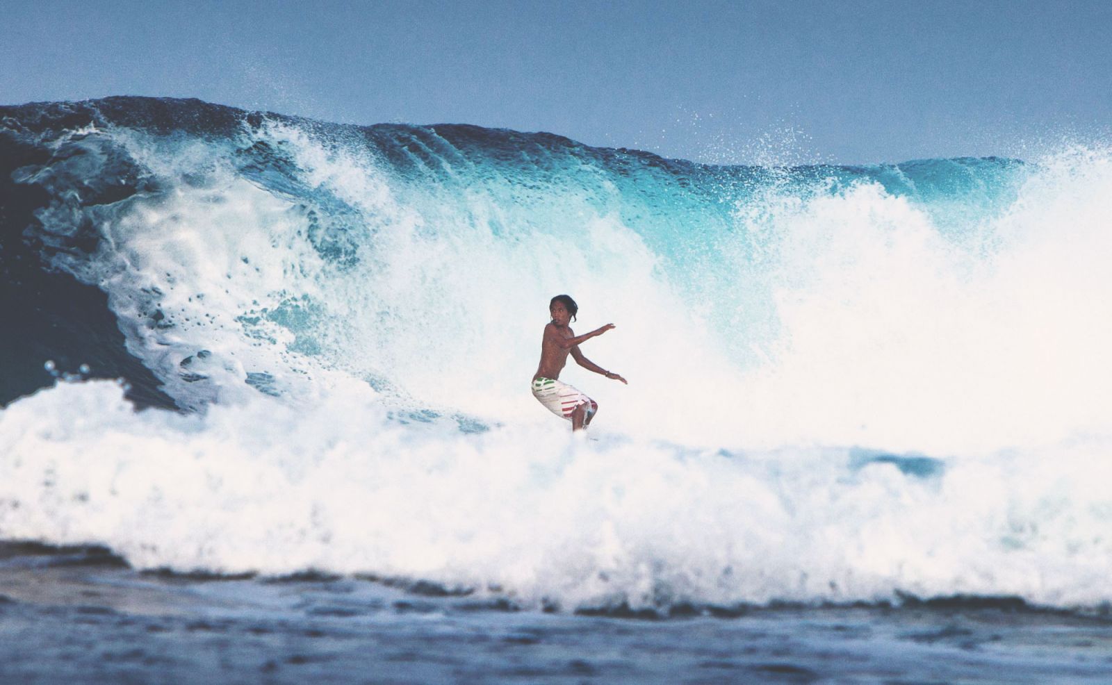 Surfing in Cloud9