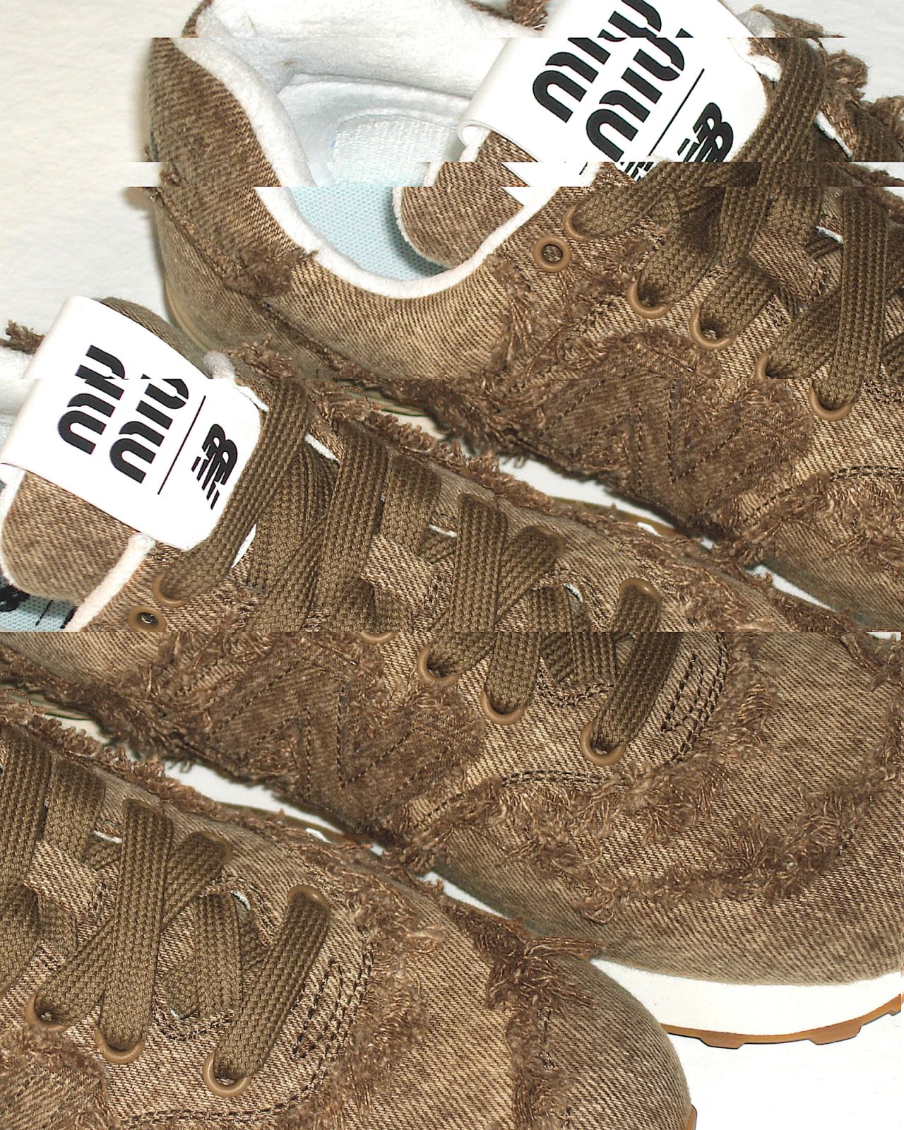 New Balance 574 x Miu Miu大理石紋丹寧布運動鞋 NT$32,000