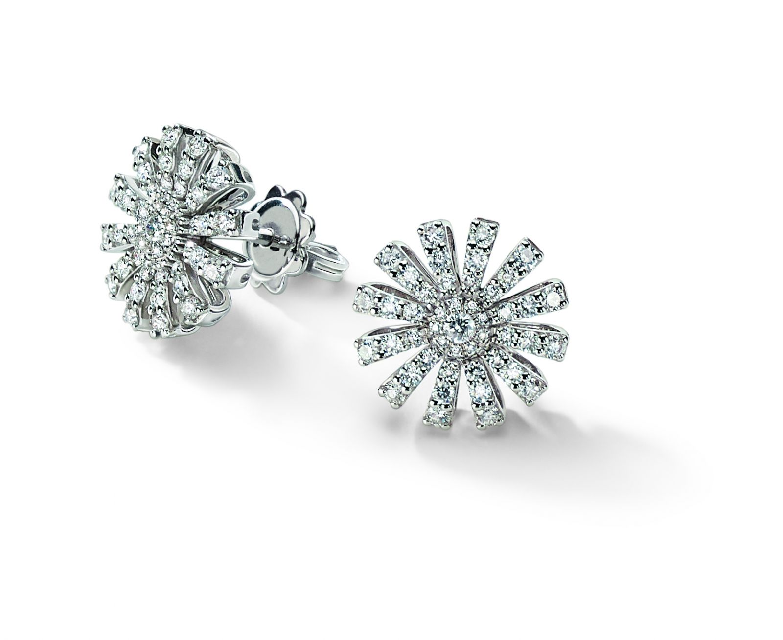 DAMIANI Margherita瑪格麗塔鑲鑽耳環,NT$ 139,300
