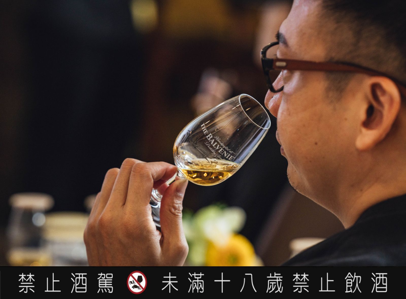 細細品聞,慢慢感受,私藏酒窖帶給忙碌現代人找回自己的空間。(Photo: ledoudoustudio)
