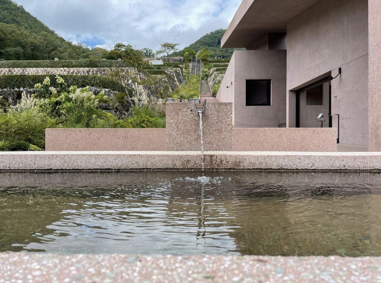Inagawa Cemetery Chapel and Visitor Center, Hyogo, Japan (Photo: @mountain_water_com/ Instagram)
