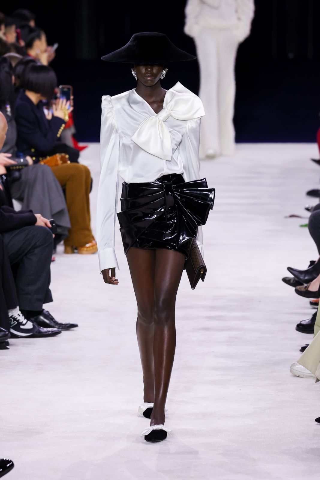 PARIS, FRANCE - MARCH 01: (EDITORIAL USE ONLY - For Non-Editorial use please seek approval from Fashion House) A model walks the runway during the Balmain Womenswear Fall Winter 2023-2024 show as part of Paris Fashion Week on March 01, 2023 in Paris, France. (Photo by Peter White/Getty Images)