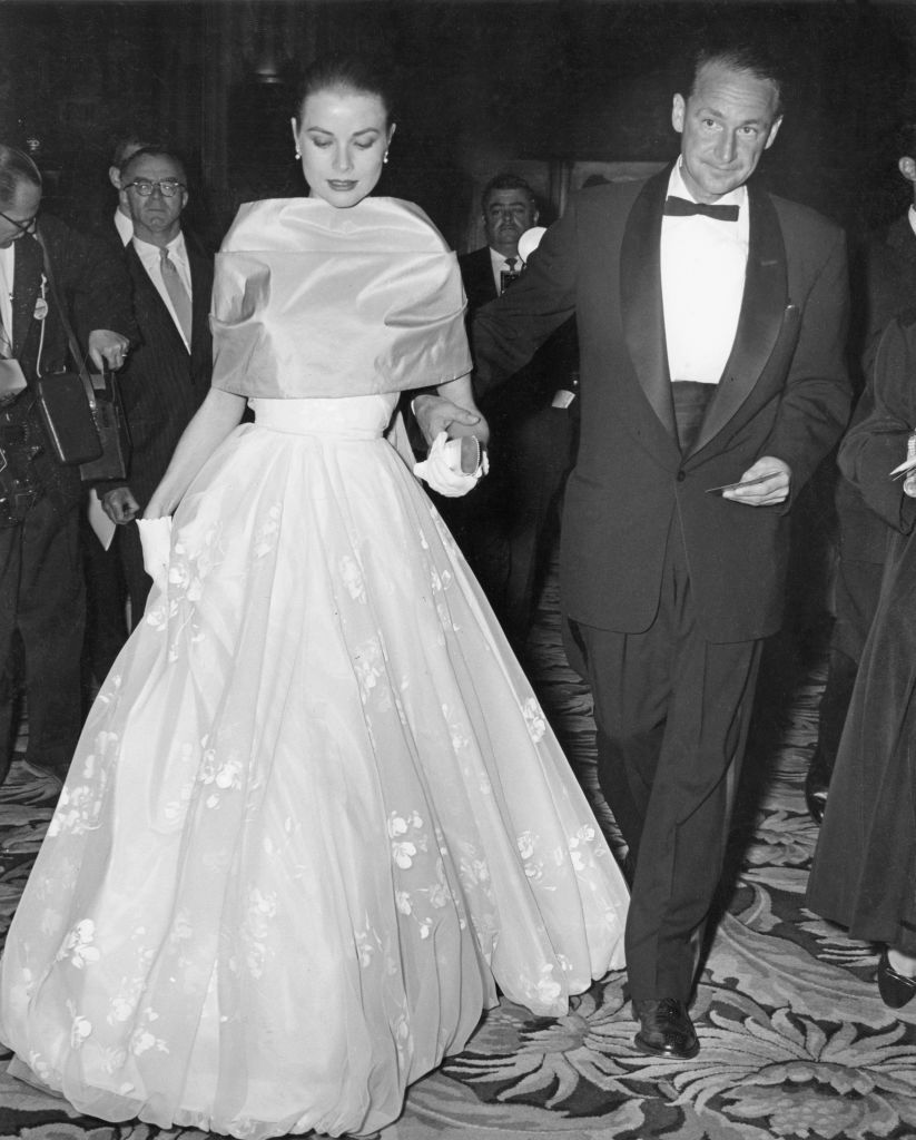Grace Kelly with Morgan Hudgins at the RKO Pantages Theatre for the 28th Annual Academy Awards last March 21, 1956. (Photo: Getty Images / Jack Albin)