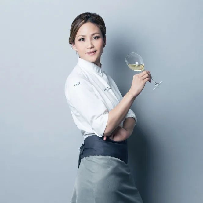 2015年亞洲最佳女廚師Vicky Lau (劉韻棋)