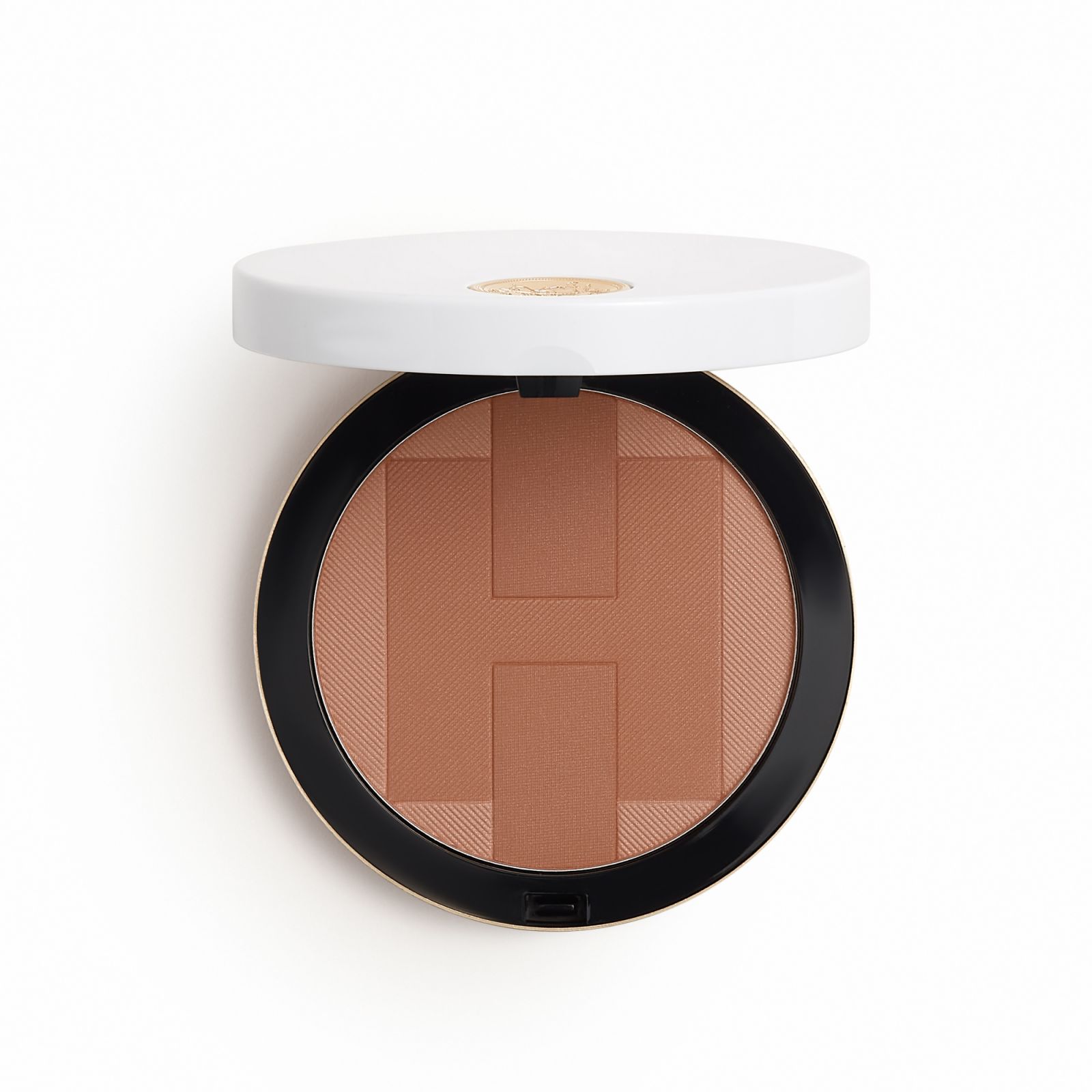 Hermès Beauty introduces face powders to its Plein Air makeup
