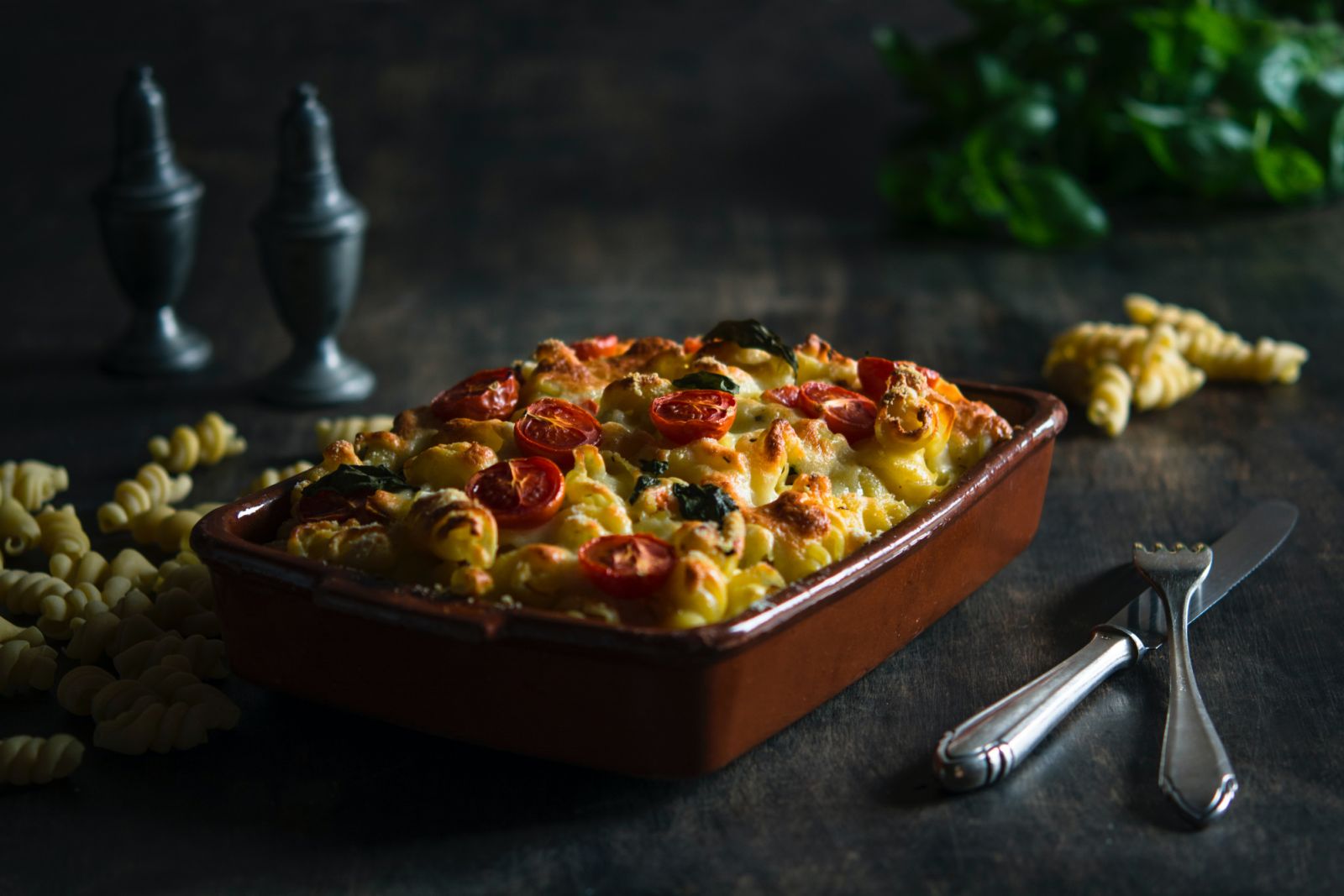 A casserole is simple and hearty (Photo: Jonathan Pielmayer/Unsplash)