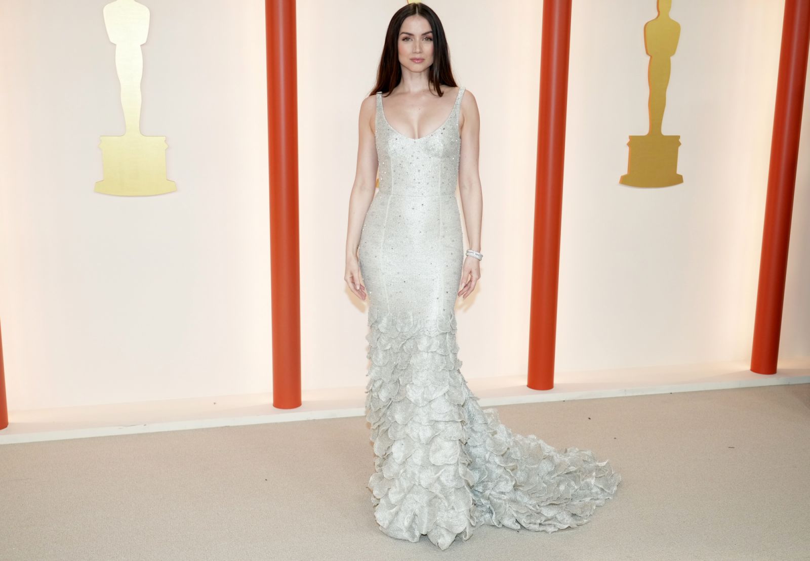 HOLLYWOOD, CALIFORNIA - MARCH 12: Ana de Armas attends the 95th Annual Academy Awards on March 12, 2023 in Hollywood, California. (Photo by Jeff Kravitz/FilmMagic)