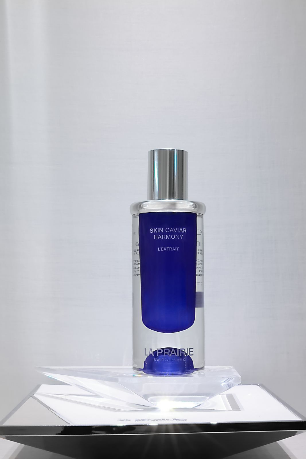 La Prairie 魚子美顏緊緻塑顏精萃