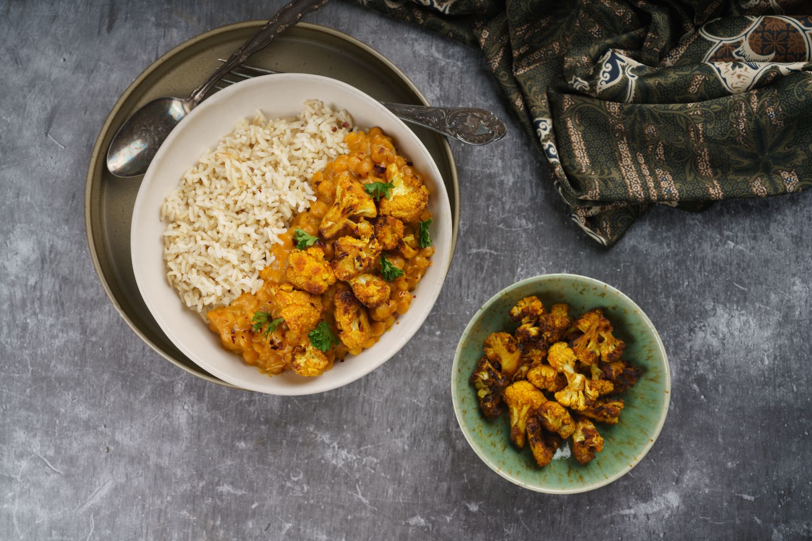 Vegan Charred Cauliflower and Lentil Curry