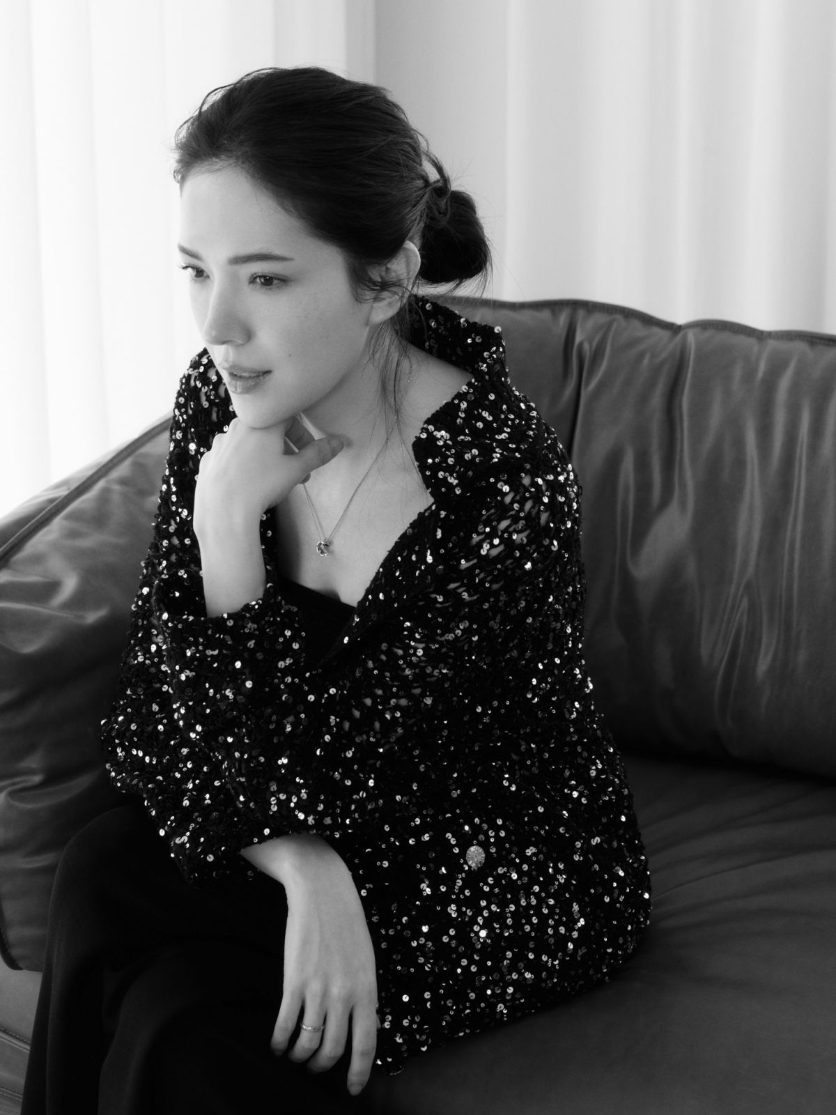 許瑋甯享受香奈兒沉浸式保養,每個瞬間都散發全然自信光采。(Photo:Chanel)