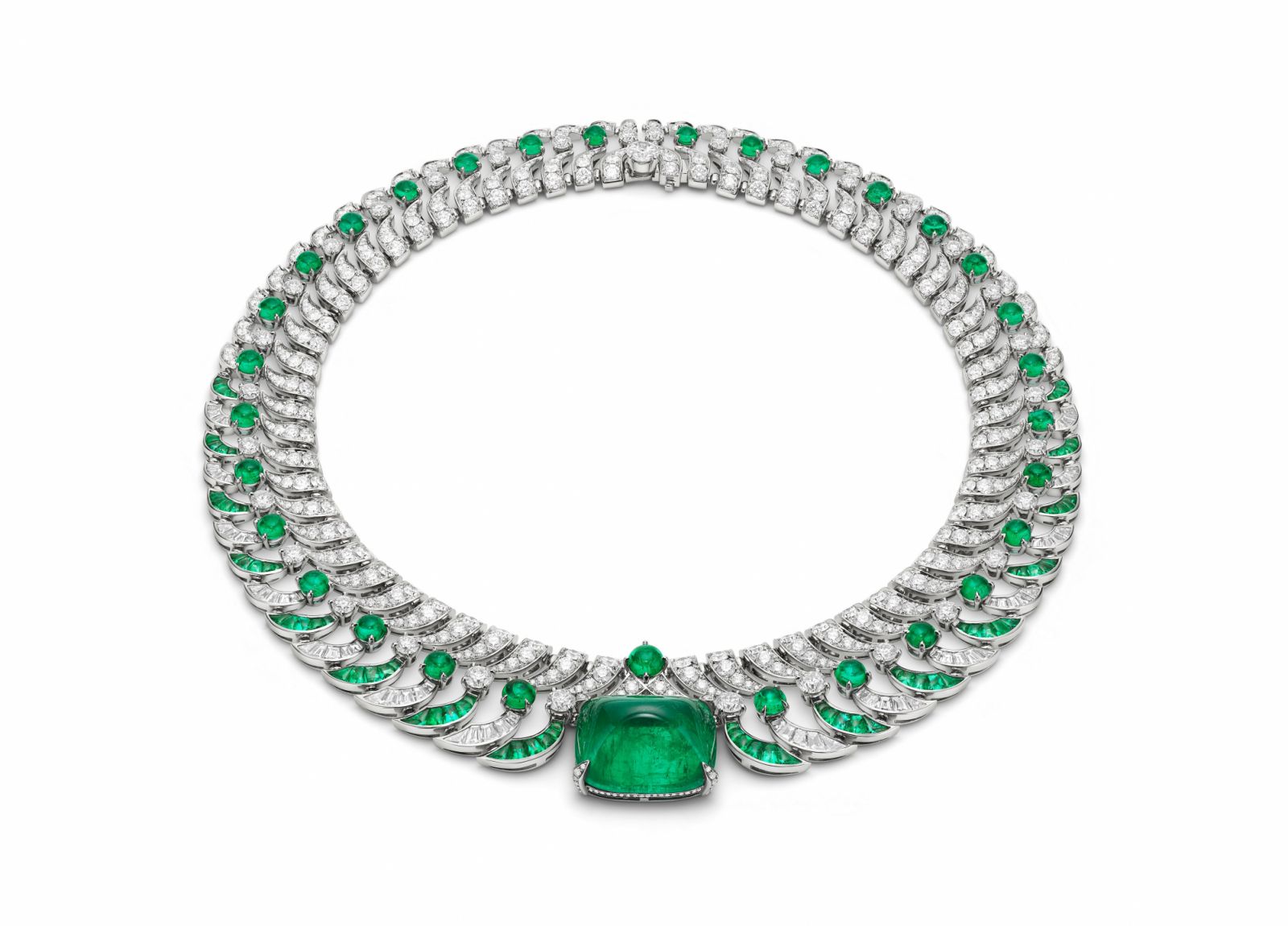 Bulgari Eden the Garden of Wonders系列Heart of Rome頂級祖母綠與鑽石項鍊。Photo:Bulgari