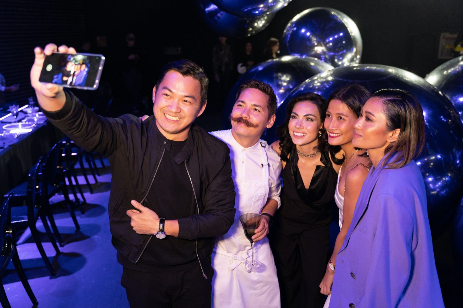 Snapshot: OPPO Find N2 Flip Tastemakers Magic Liwanag, Chef Josh Boutwood, Anina Rubio, and Pam Quinones with host Anne Gauthier