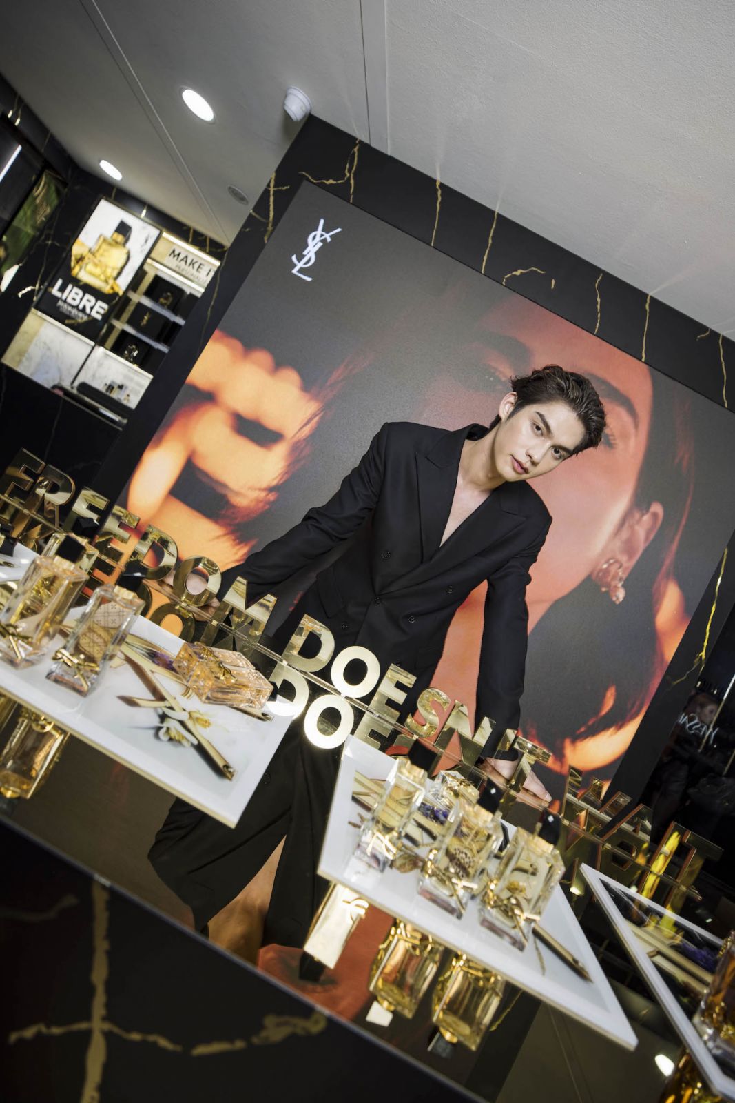 bright vachirawit ysl beauty libre pop up ion orchard singapore thai actor celebrities photos bbrightvc 2023