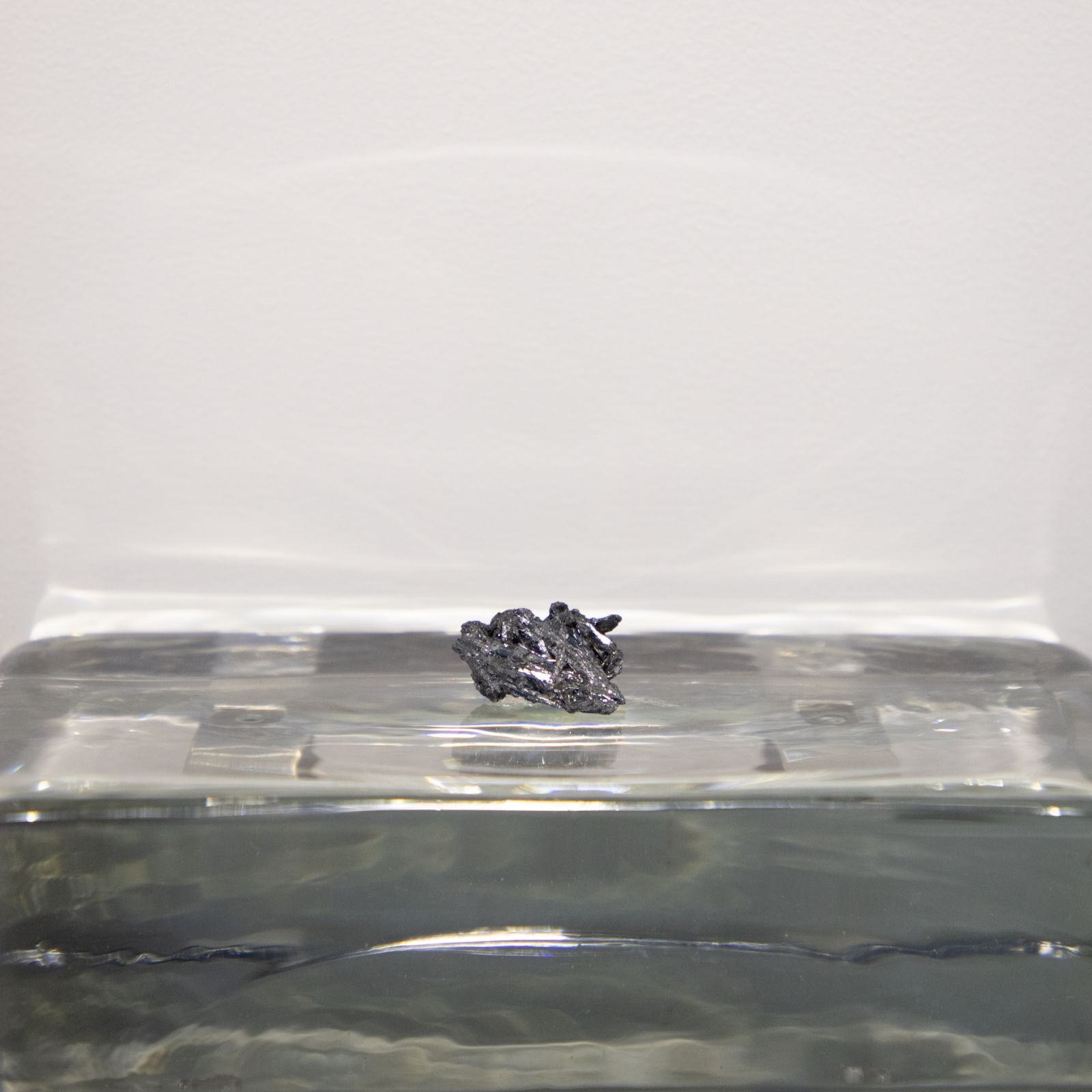 Jessica Fu's "Star Dust" (2022) (Photo: courtesy 1a Space)