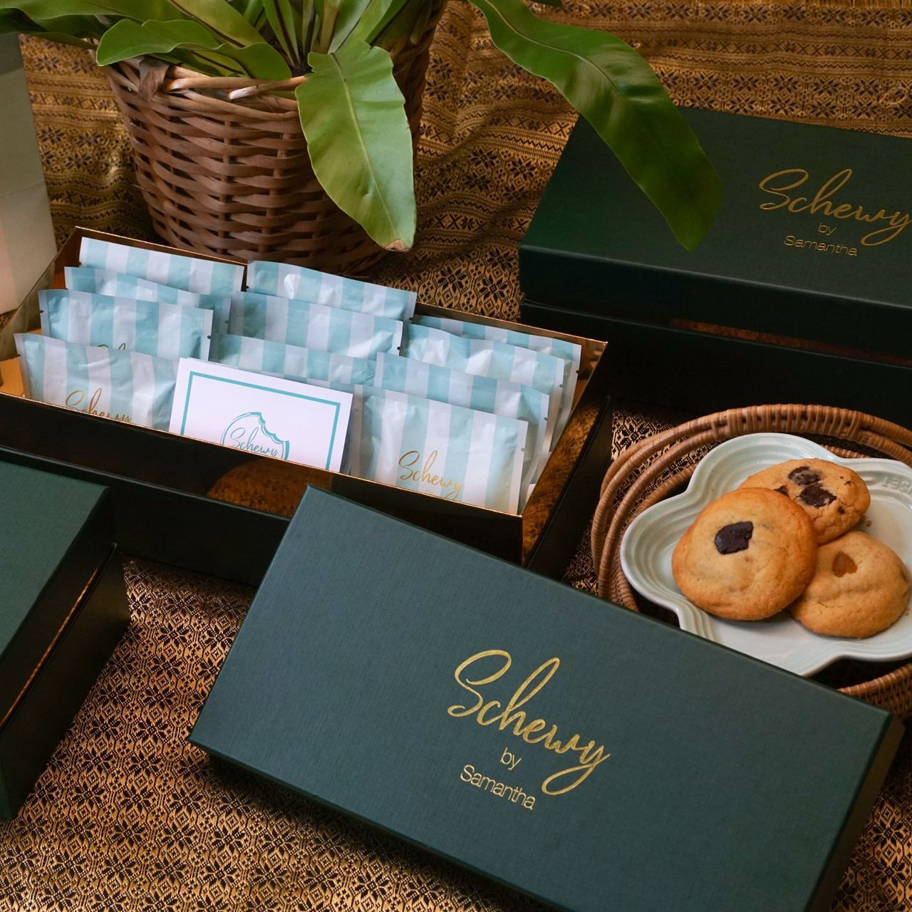 Schewy's Ramadan cookie box (Photo: Courtesy of Schewy)
