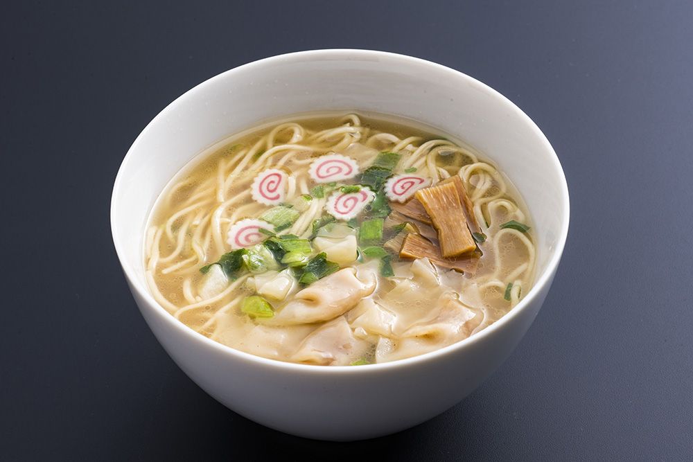 Soy-sauce based chicken soba by Soranoiro