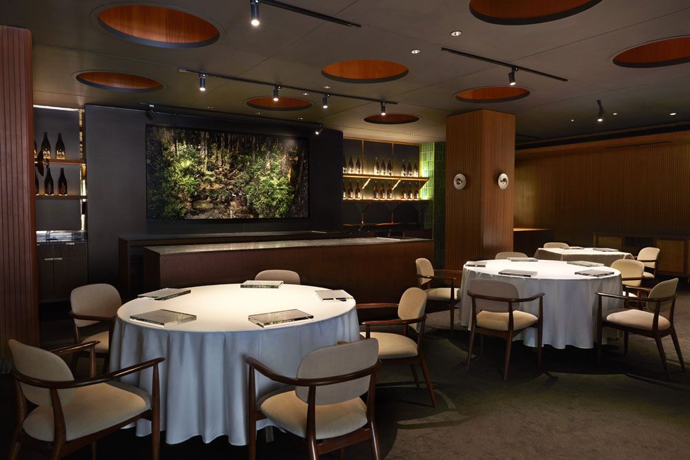Mandala Masters built a restaurant that replicates the Narisawa experience in Tokyo, Japan