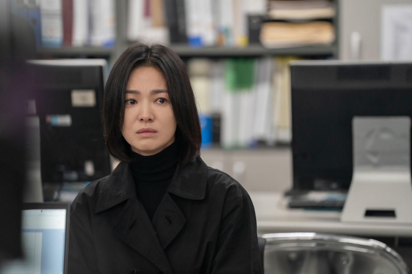 The Glory Song Hye-kyo as Moon Dong-eun in The Glory Cr. Graphyoda/Netflix Â© 2023（Photo:Netflix《黑暗榮耀》劇照）