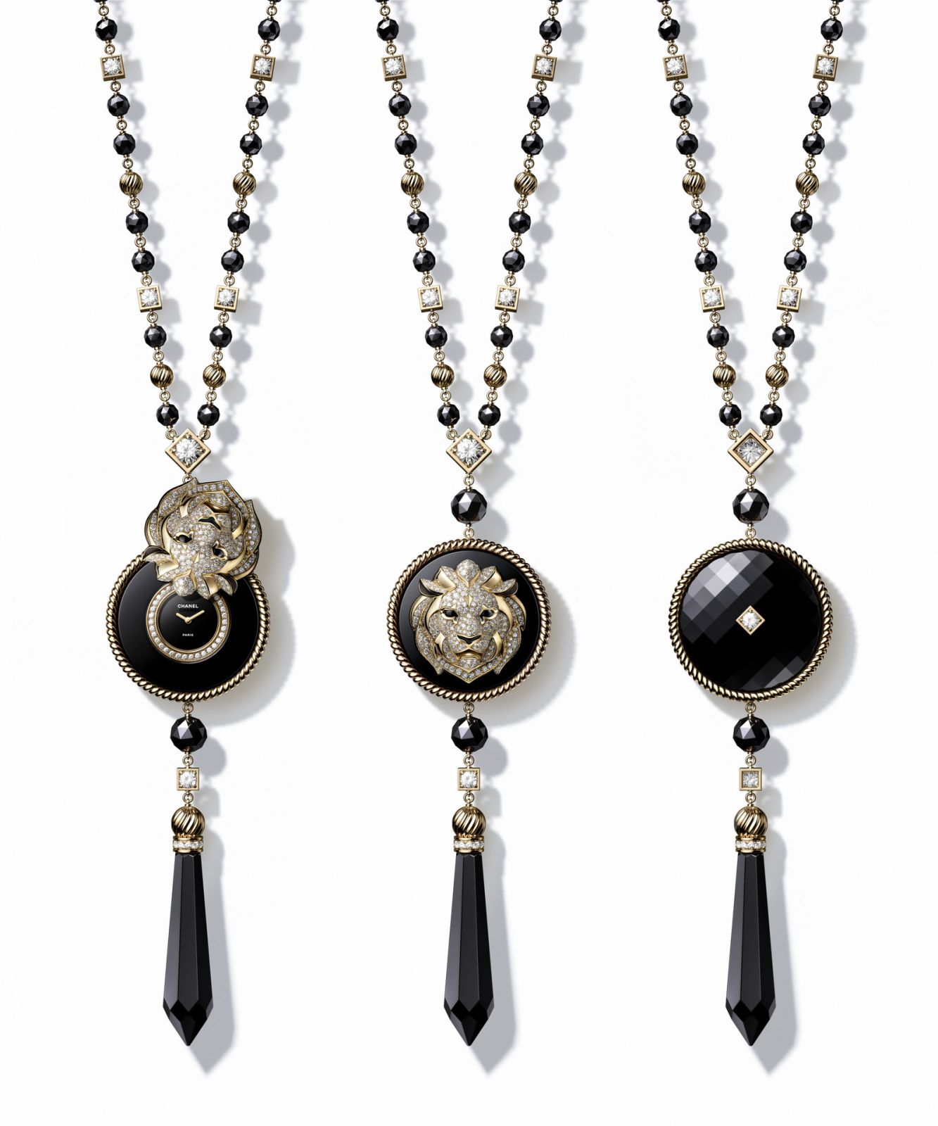 2023 Watches & Wonders腕錶:香奈兒Mademoiselle Privé 獅子長項鍊錶。Photo:Chanel