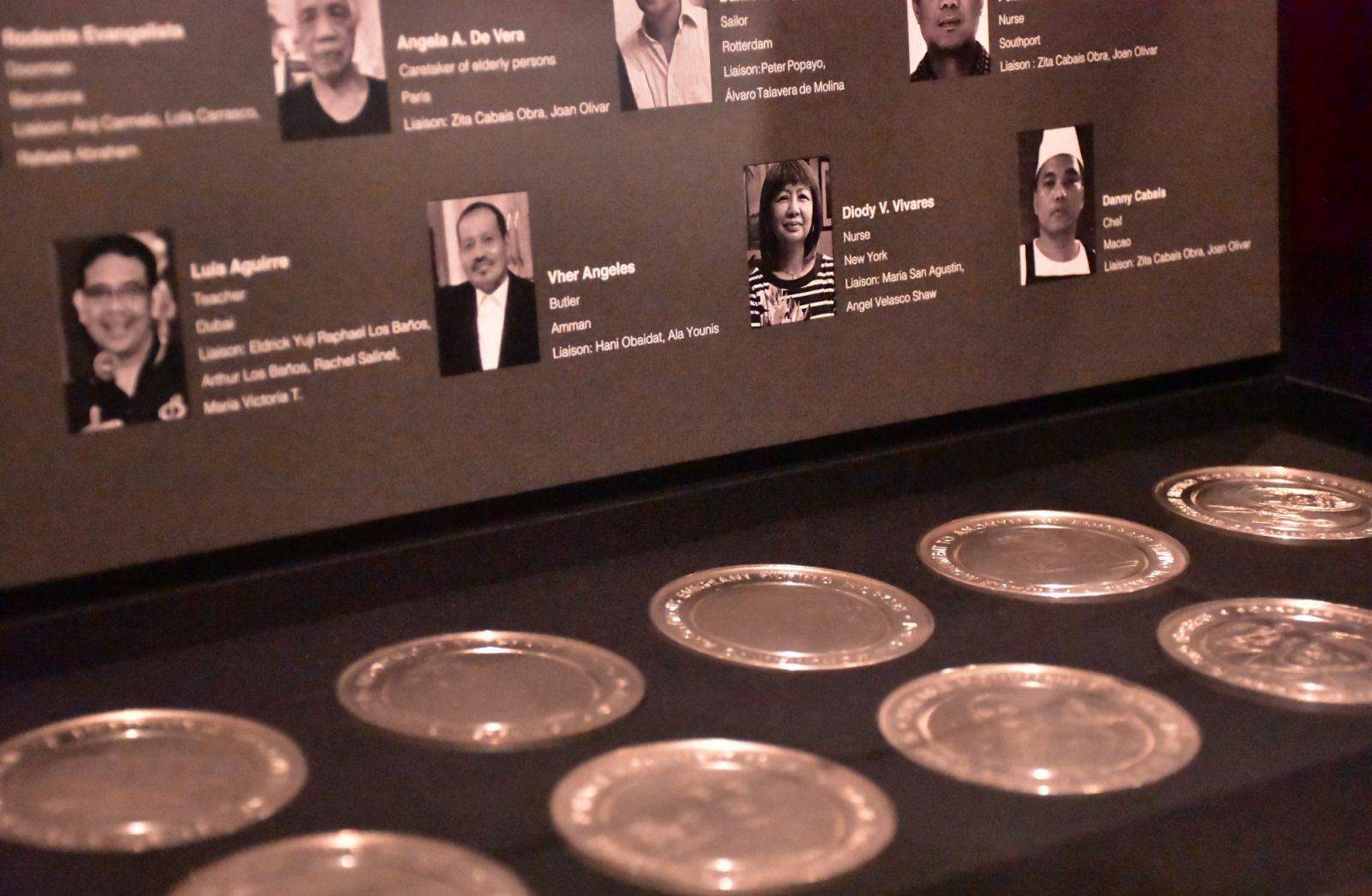 Portable Monuments to Emigrant Anonymous Filipino Workers