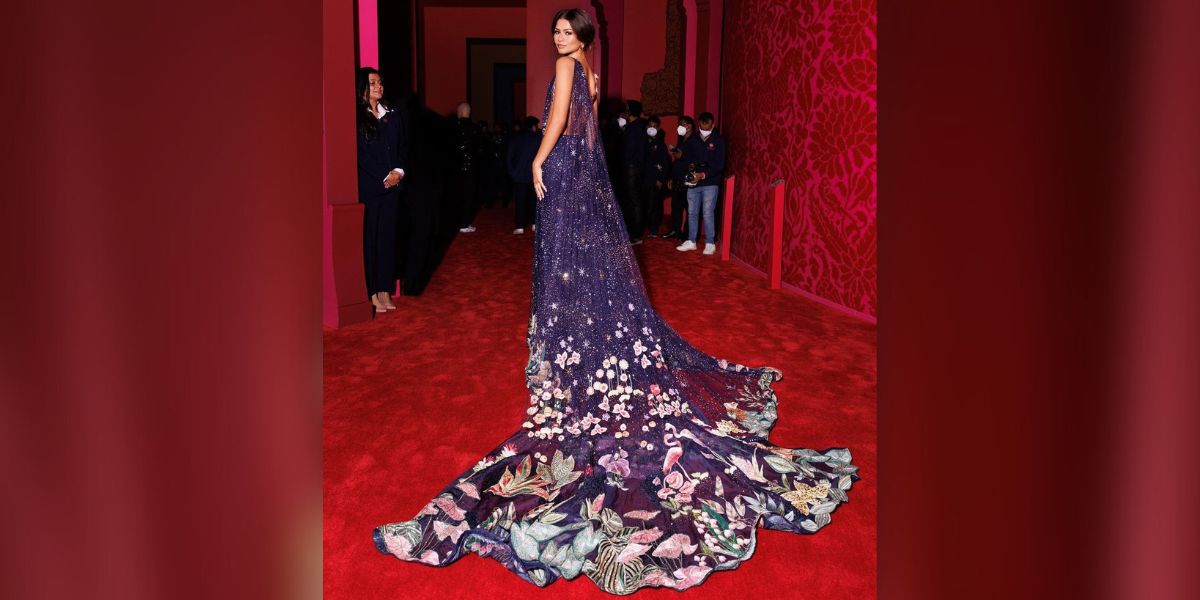 Zendaya wears a custom Rahul Mishra design to the Nita Mukesh Ambani Cultural Centre (NMACC) inauguration in Mumbai, India (Photo: Instagram/@zendaya)
