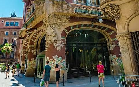 Palau De La Musica Catalana (Photo from Barcelona.de)