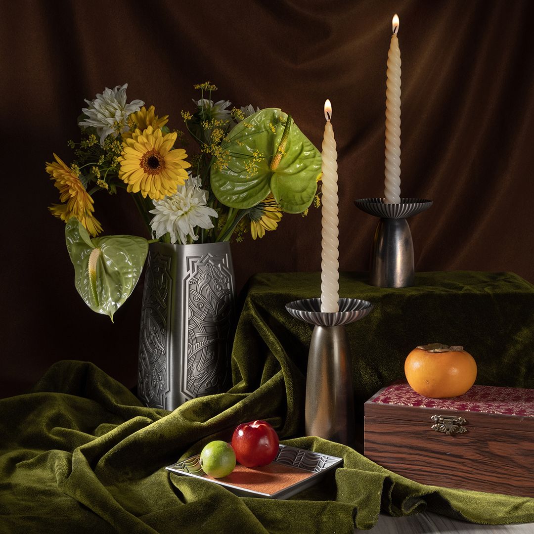 Atiya Vase, Savoy candlestands and Deco Tray.