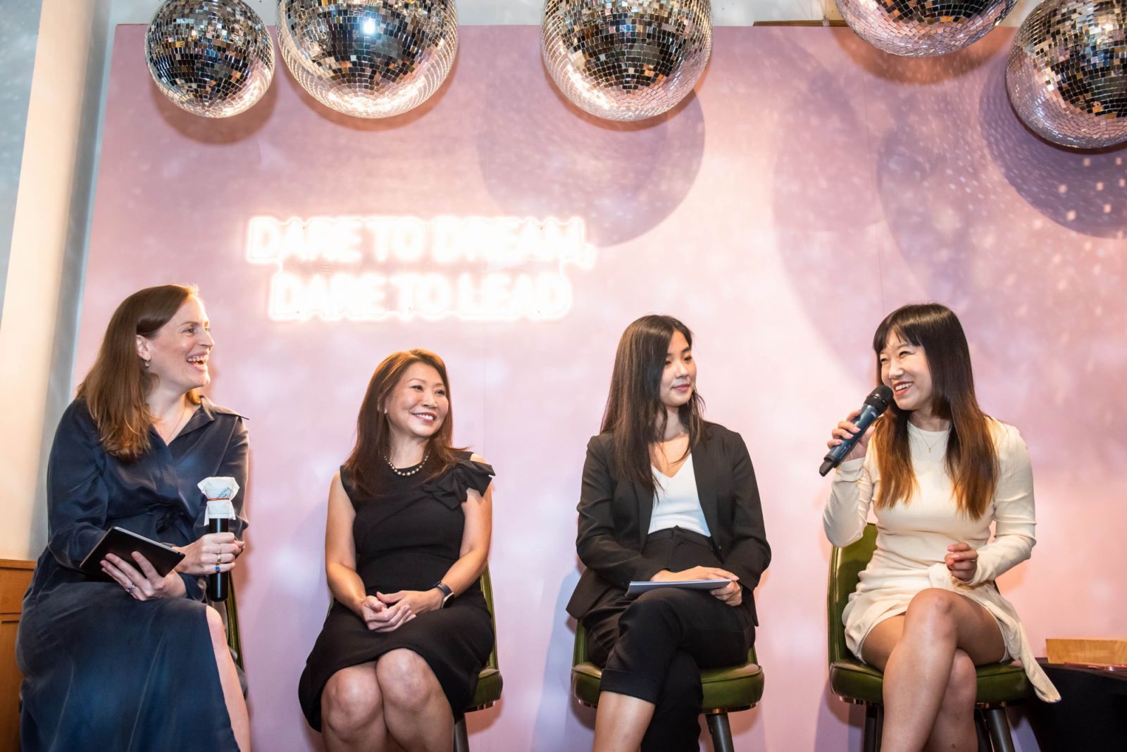 Rachel Duffell, Bee Kheng Tay, Vickie Liao, Jane Wang