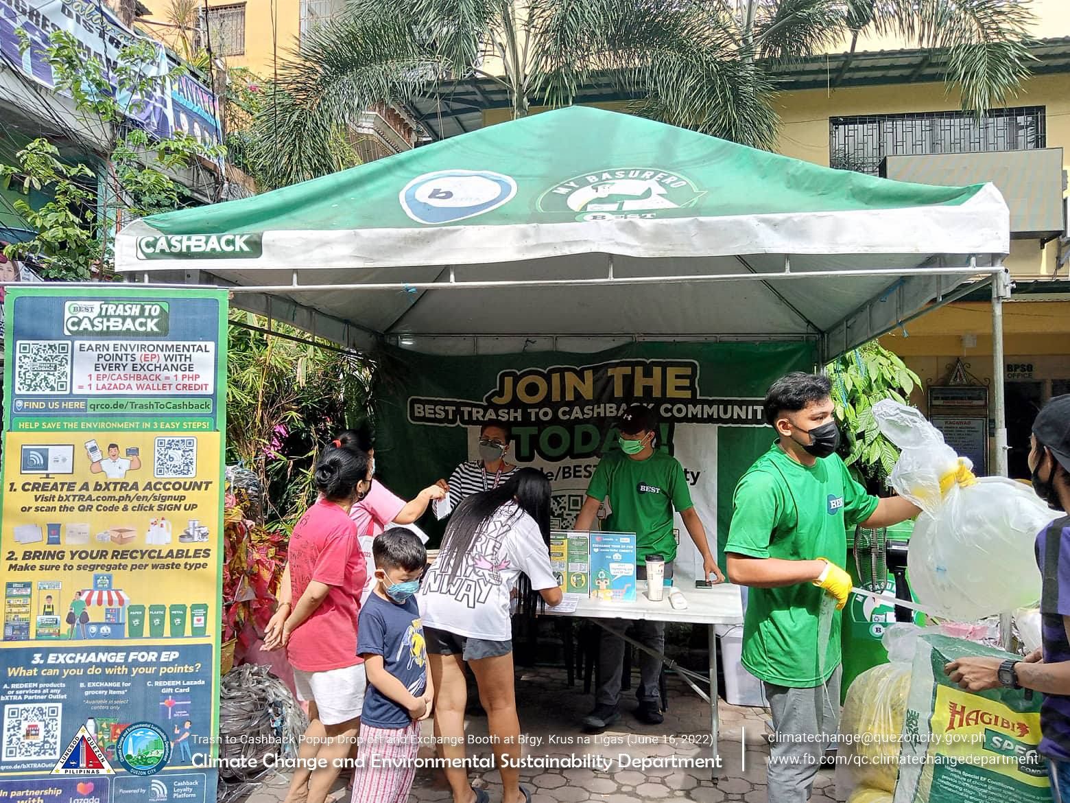 Trash to Cashback Popup Event QC (Photo: Climate Change and Environmental Sustainability Department/Facebook)