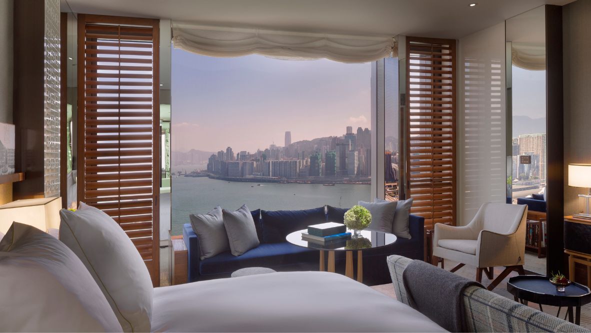 A Harbour View Room at Rosewood Hong Kong (Photo: courtesy of Rosewood Hong Kong)