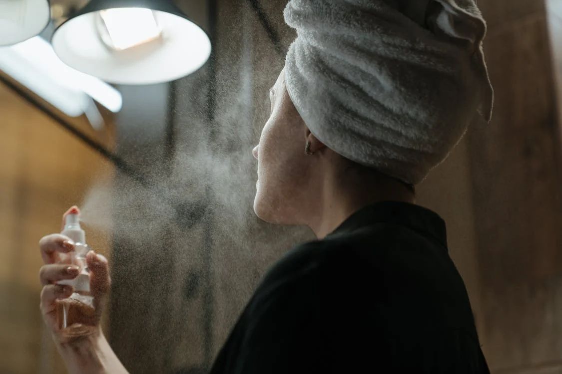 Top 5 beauty products that Filipinos love to buy (Photo: Cotton Bro/Pexels)