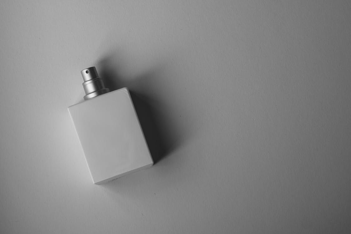 Perfume tops the beauty products that Filipinos love to buy (Photo: Castorly Stock/PExels)