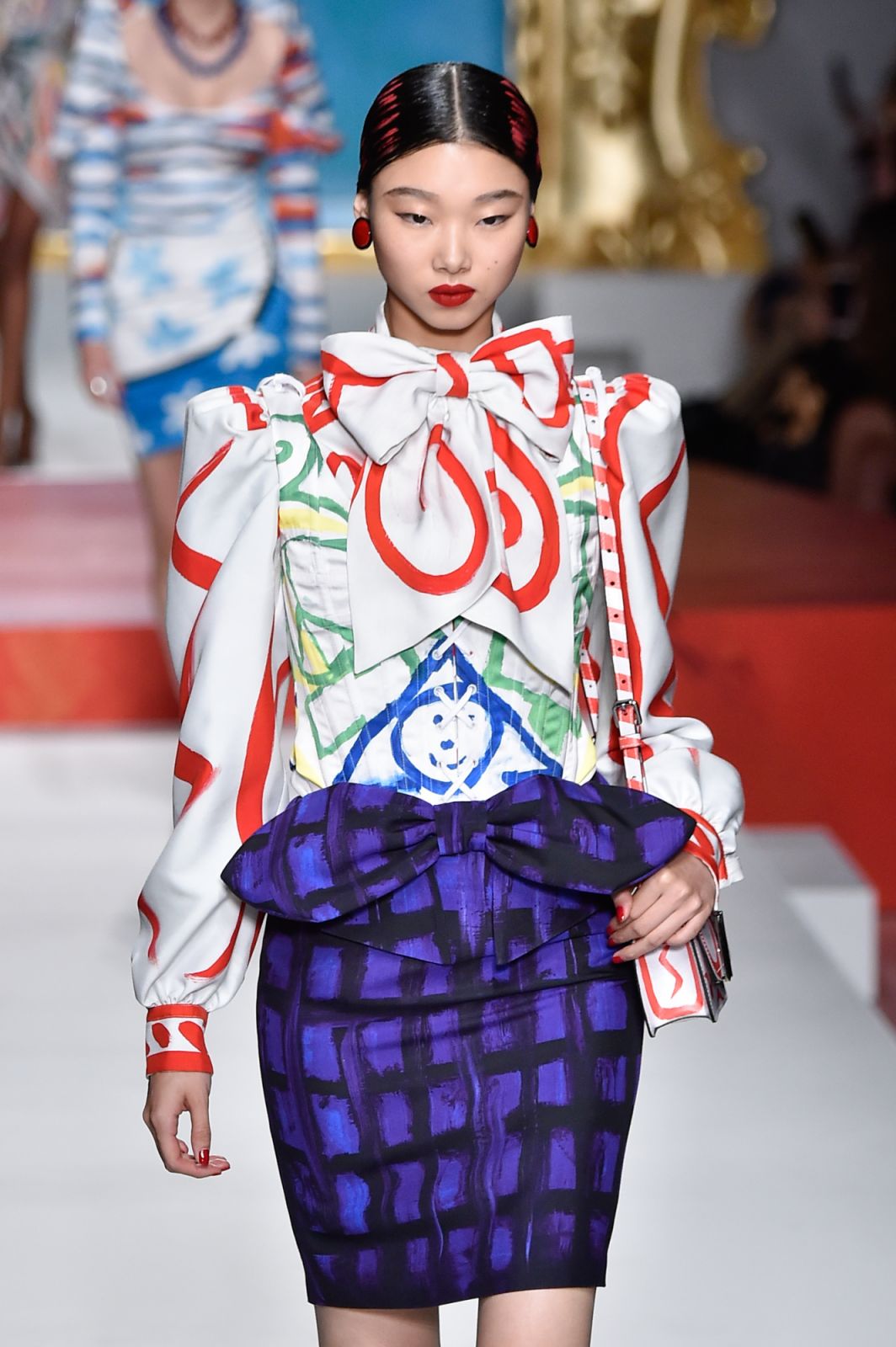 MILAN, ITALY - SEPTEMBER 19: Yoon Young Bae walks the runway at the Moschino show during the Milan Fashion Week Spring/Summer 2020 on September 19, 2019 in Milan, Italy. (Photo by Pietro D'Aprano/Getty Images)