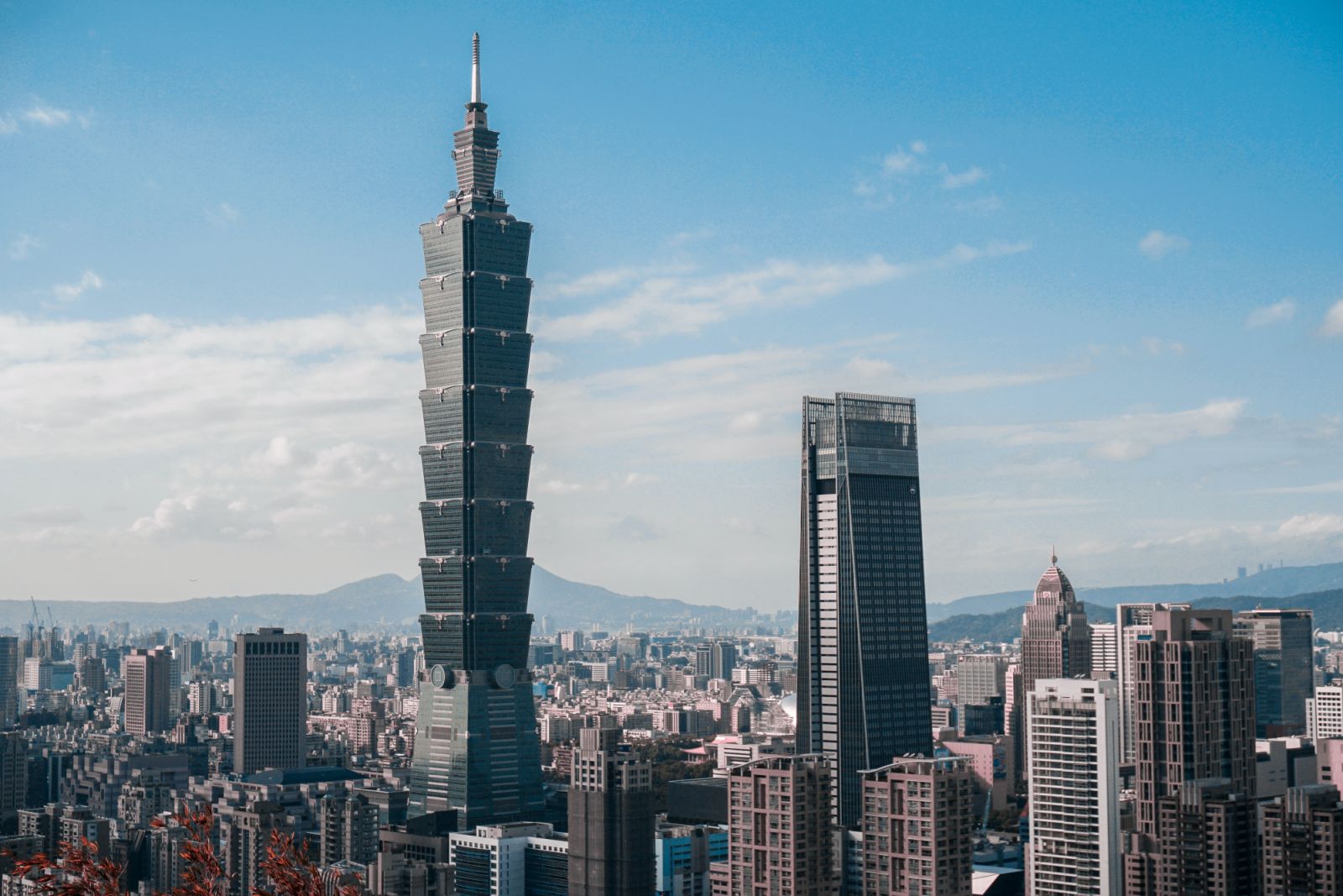 Taipei 101, Taiwan (Photo: Lisanto/ Unsplash)