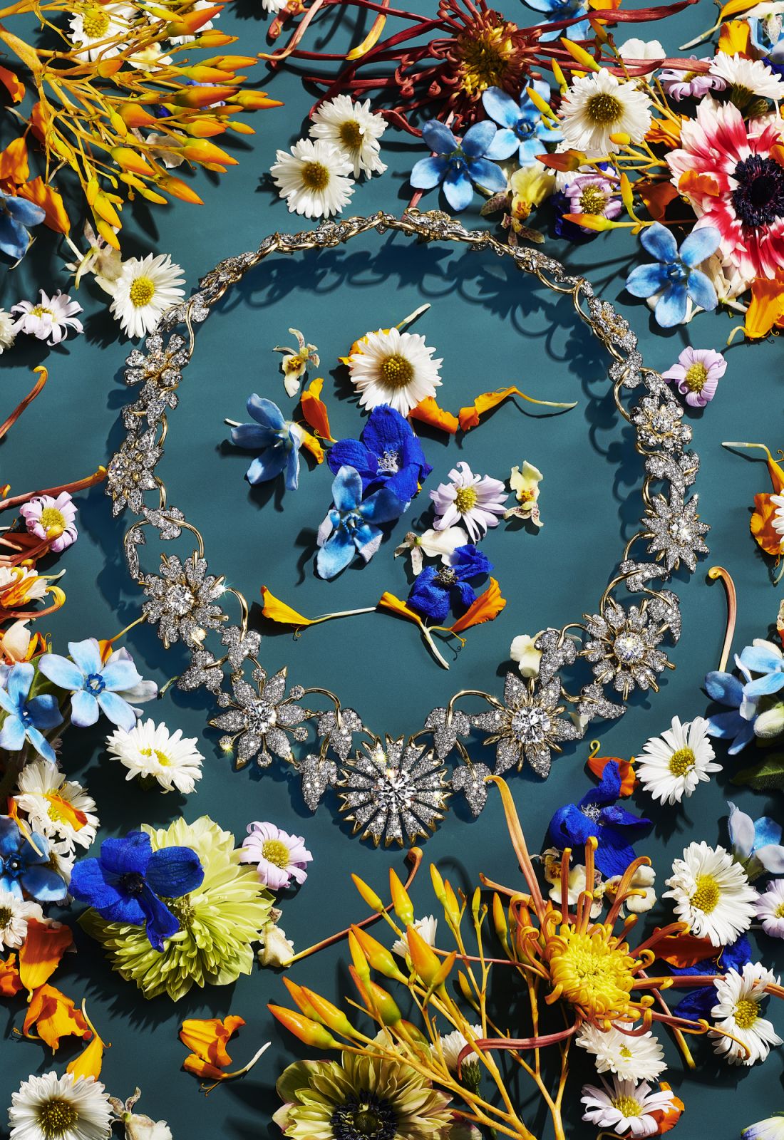 Tiffany & Co. Schlumberger薊花設計鉑金與18K金鑲嵌總重逾57克拉鑽石項鍊