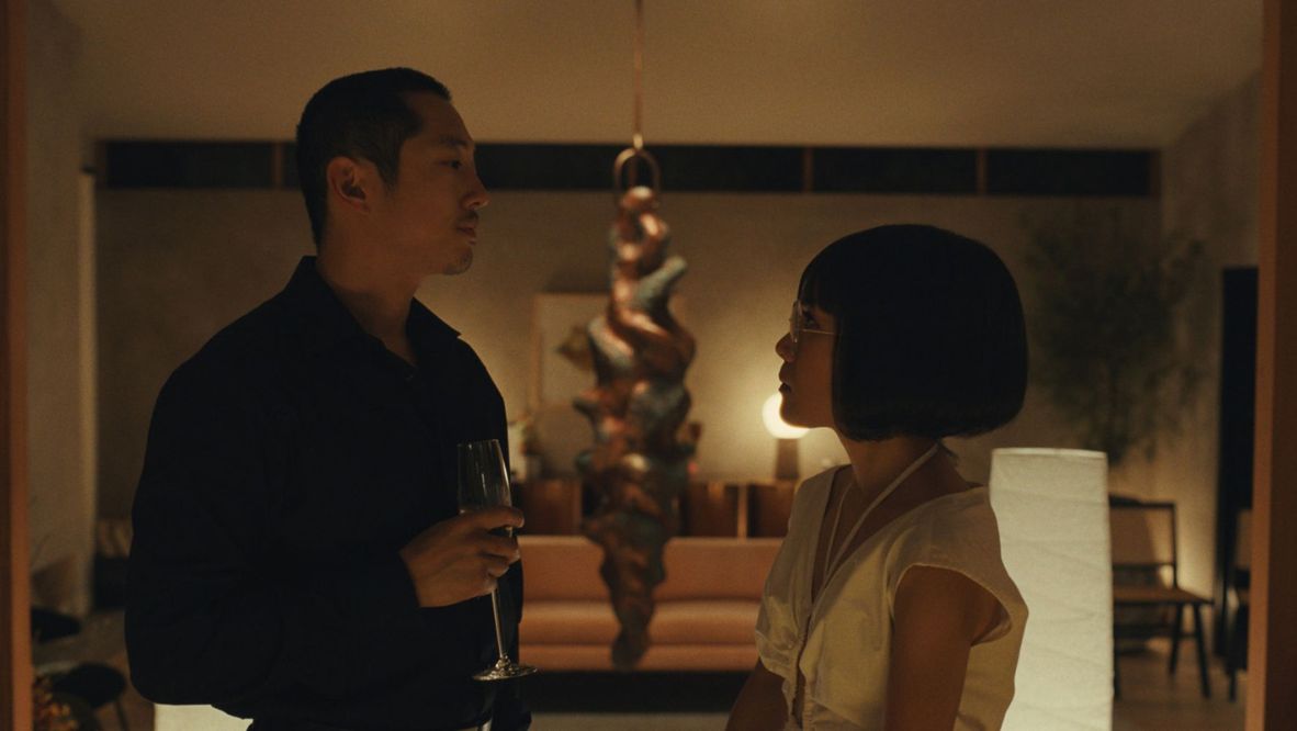 Steven Yeun and Ali Wong star in the Netflix series ‘Beef‘ (Photo: courtesy of Netflix)