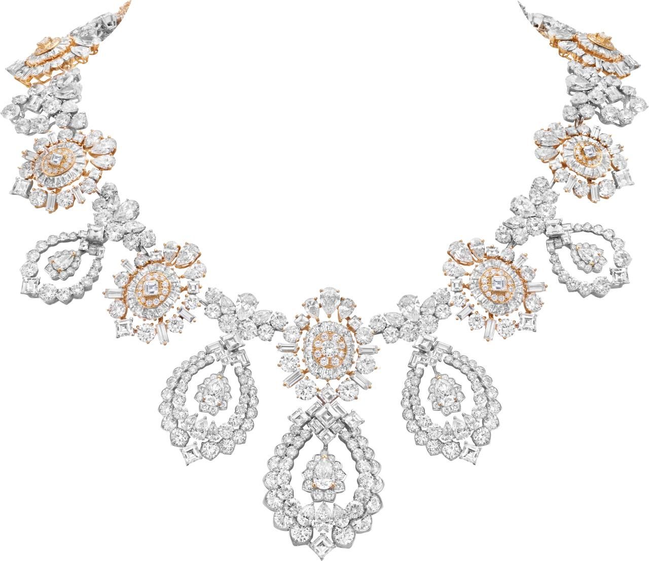 Gorgiera necklace. White gold, yellow gold, diamonds.