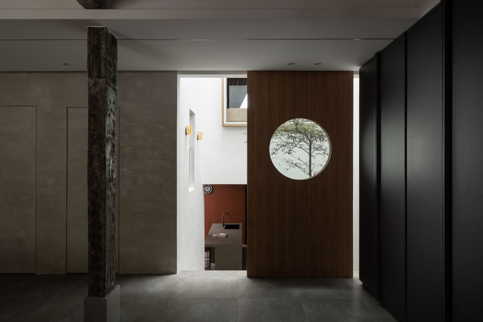 Sliding doors