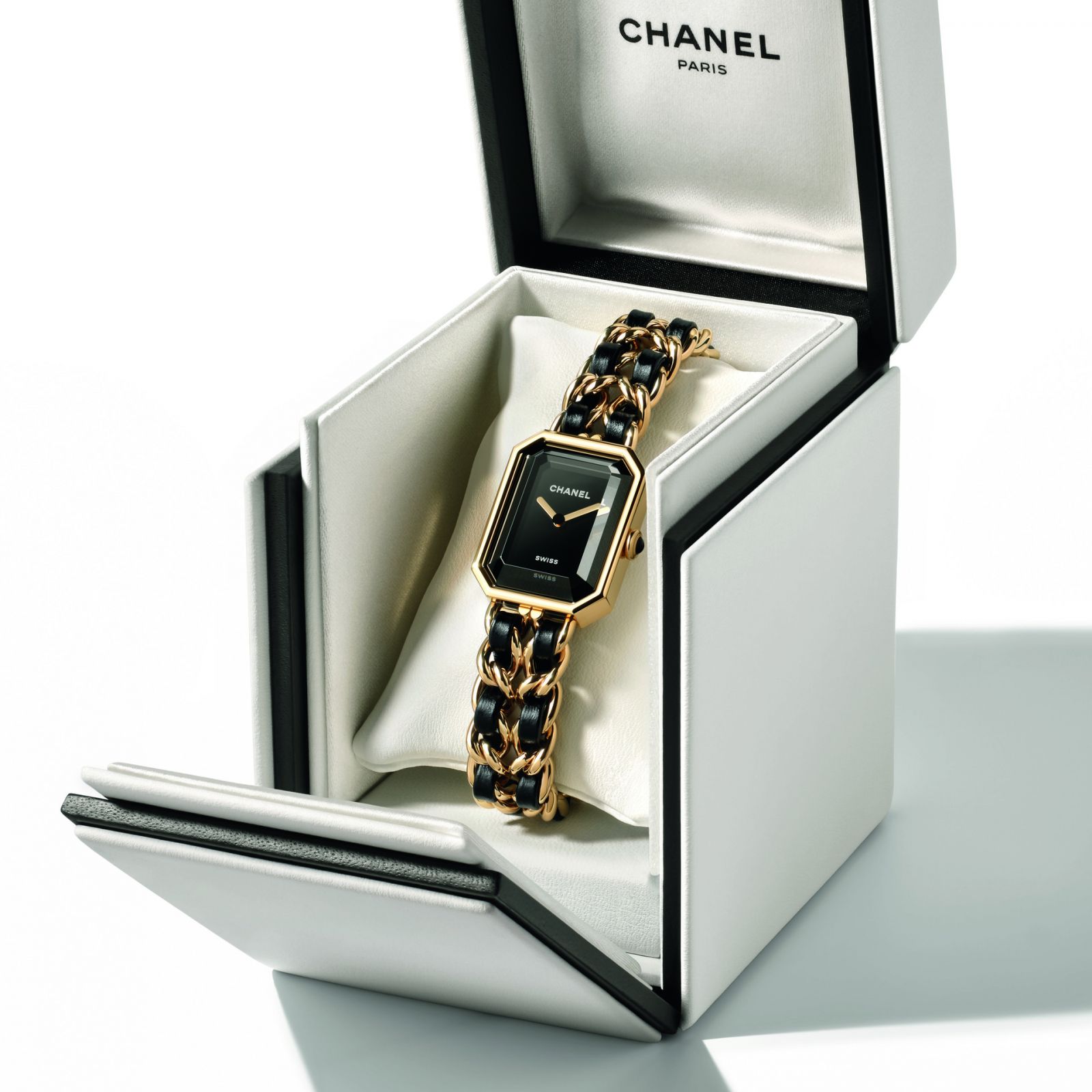 (Photo: CHANEL)