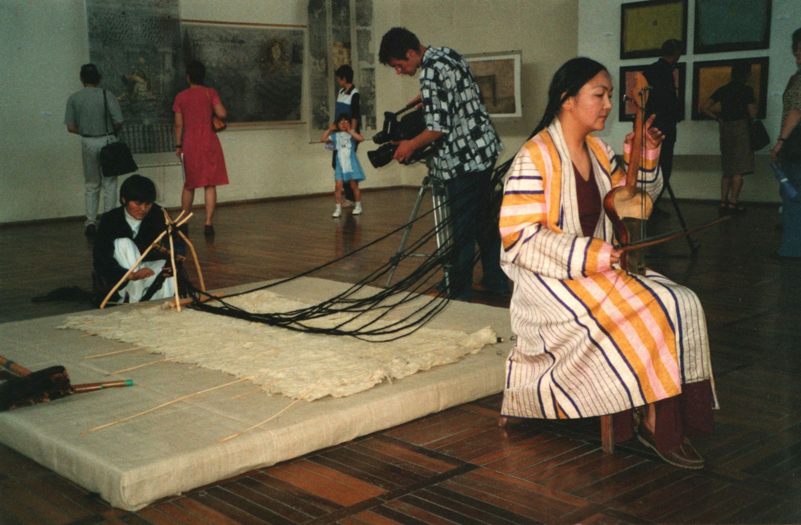 A still from Kasmalieva's original 2001 "Farewell Song" (Photo: (Photo: courtesy of CHAT (Centre for Heritage, Arts and Textile) Hong Kong)