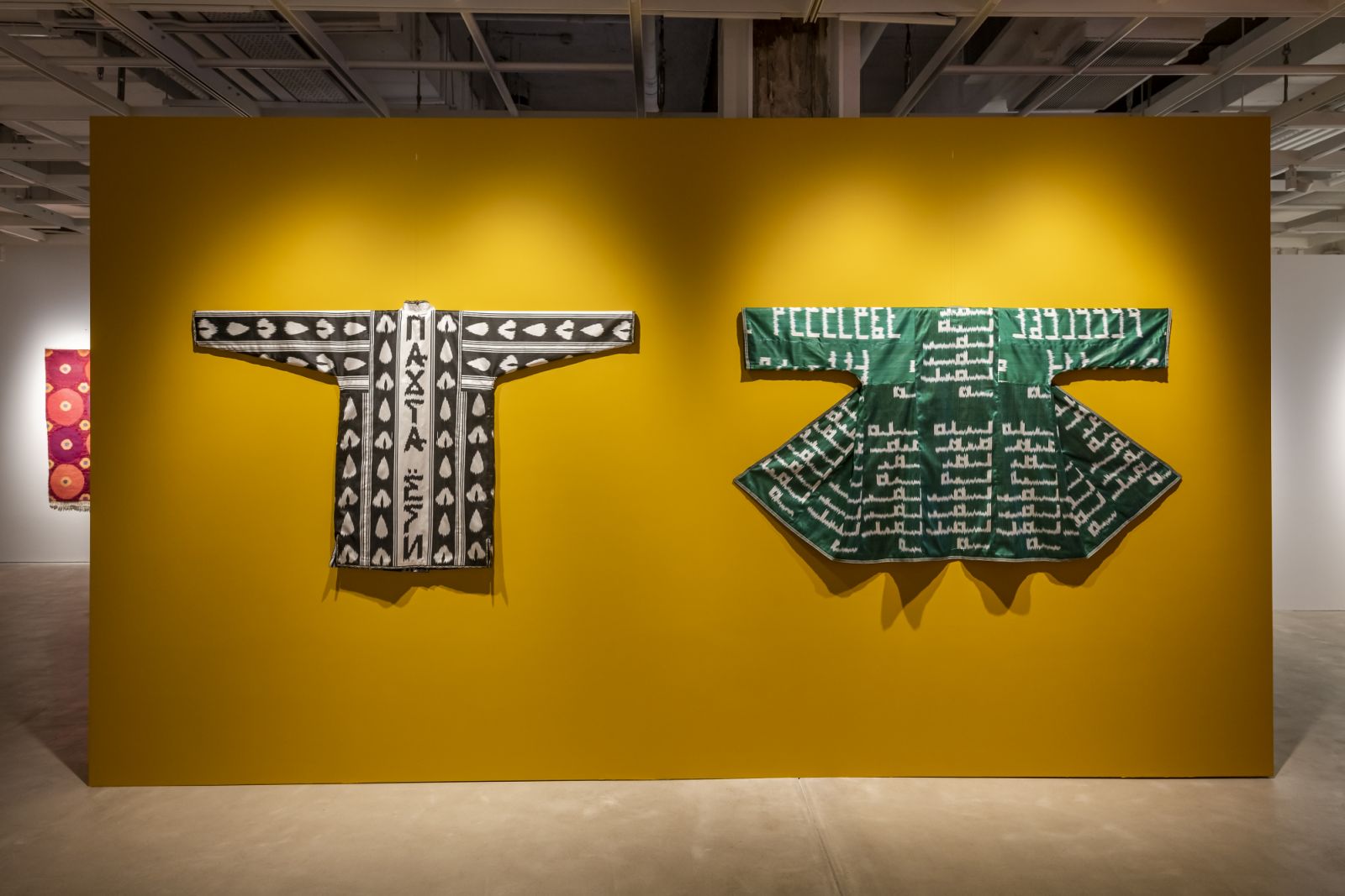The first exhibition on Central Asian textile art in the Greater