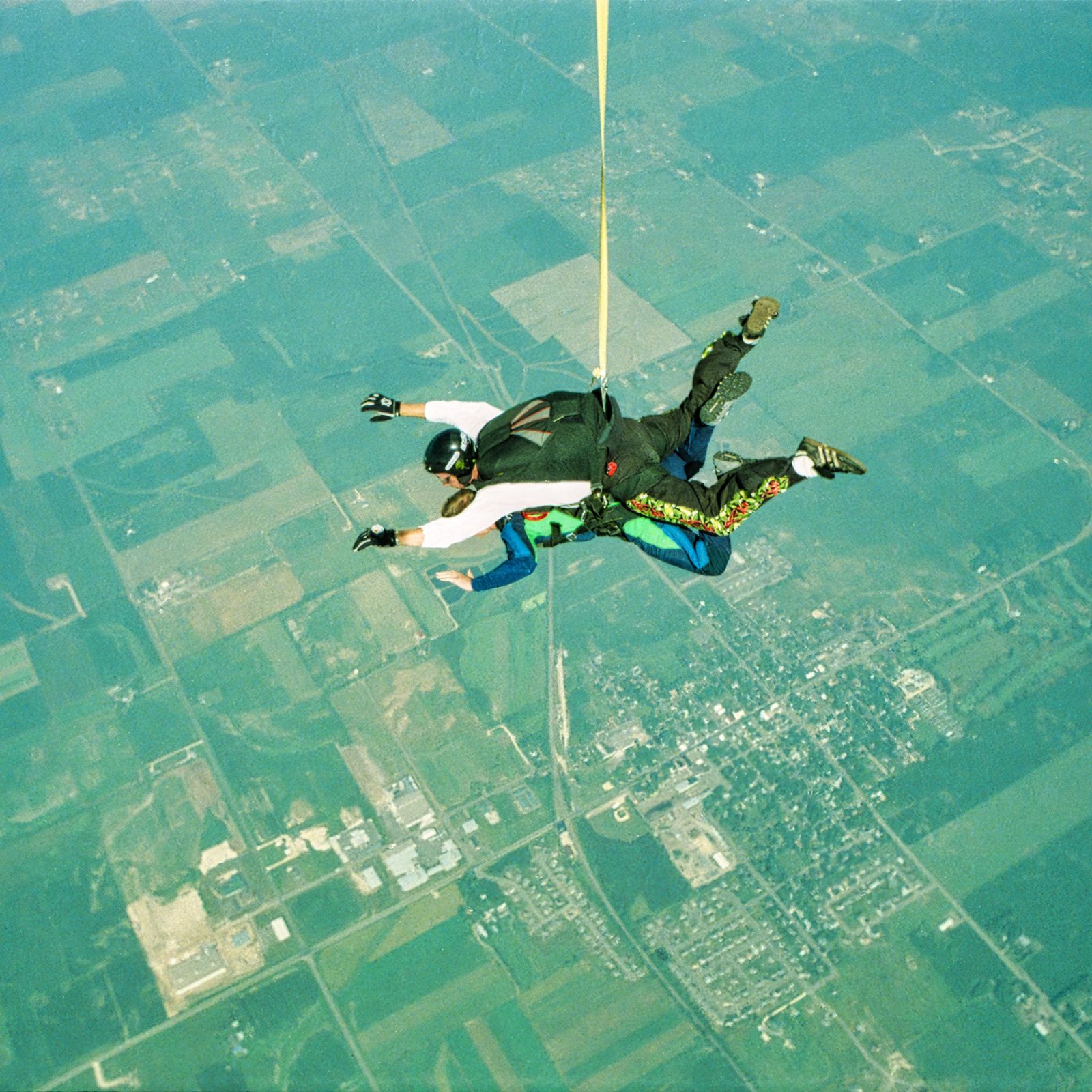 Tandem Skydiving (Photo by Tom Fisk/Pexels.com)