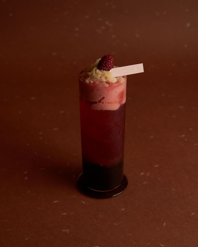 貴妃醉酒 - 水仙烏龍、桃膠、玫瑰荔枝、VODKA、PALLINI,售價$260。