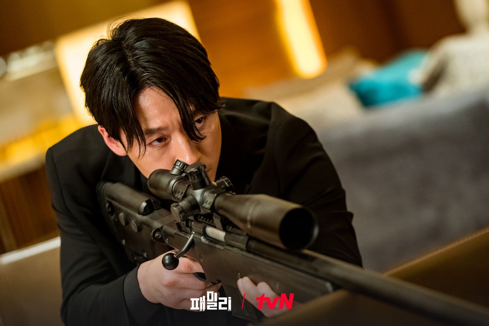 (Photo:tvN《特務家族》劇照)
