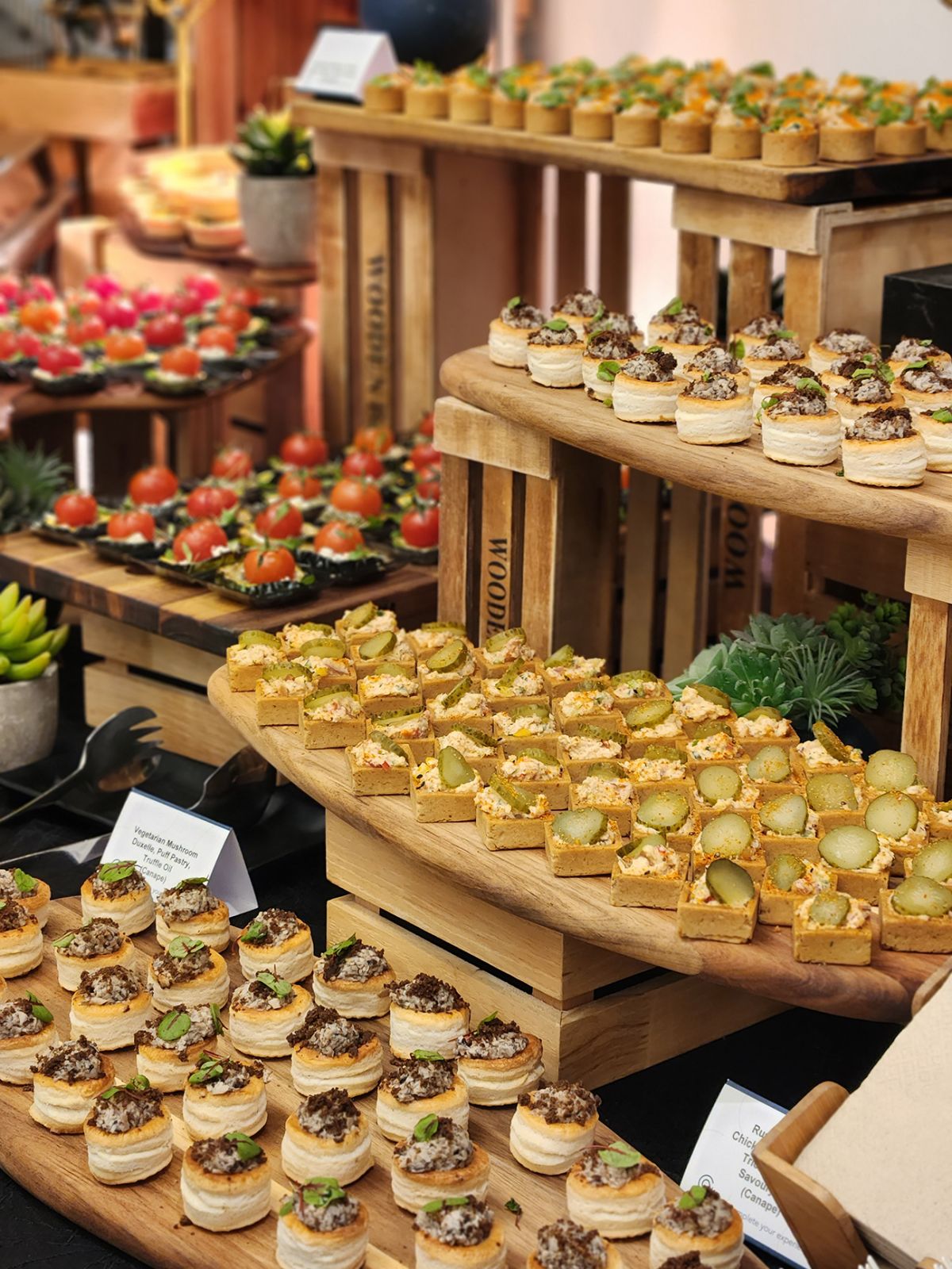 Canapés by Caterco