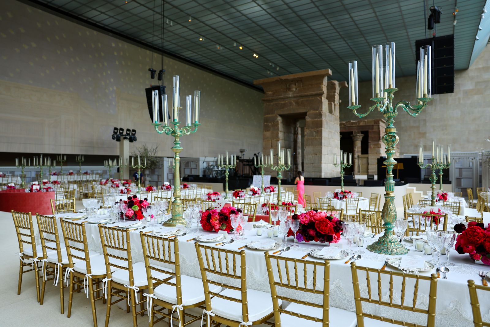 The dinner is held at the The Met's Gallery 131 by The Temple of Dendur room . (Photo by Arturo Holmes/MG23/Getty Images for The Met Museum/Vogue)